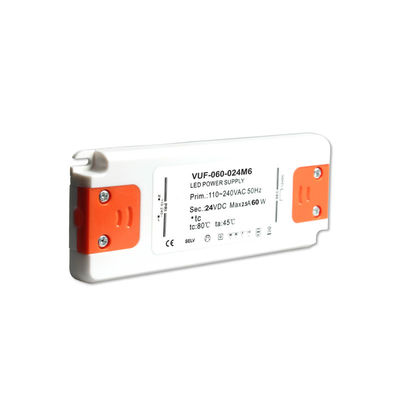 SAA는 플러그로 스트립 라이트 전원 공급기 60W 24V 주도하는 운전자 IP20을 주도했습니다