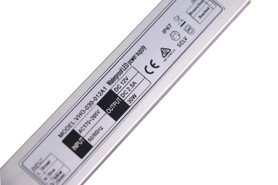 SAA 증명서 Slimline LED 운전사 12V 30W는 일정한 전압 IP67를 방수 처리합니다