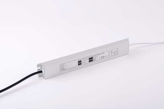 빛을 위한 12V 60W 일정한 전압 LED 전력 공급 운전사 Ultraslim 디자인