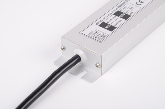 지구 빛을 위한 방수 DC 12V 20W Slimline LED 운전사 시작 지연 디자인