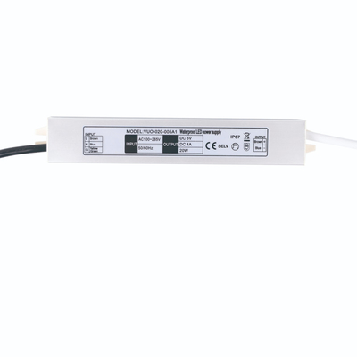최고 가는 20w Cv는 조명을 위해 드라이버 변압기에게 5v 4a 방수 Ip67을 보내게 했습니다