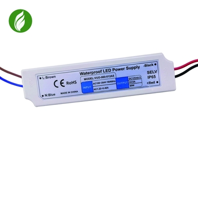 초경량 스트립 라이트는 드라이버에게 12V 5A 플라스틱 163x43x33mm을 보내게 했습니다